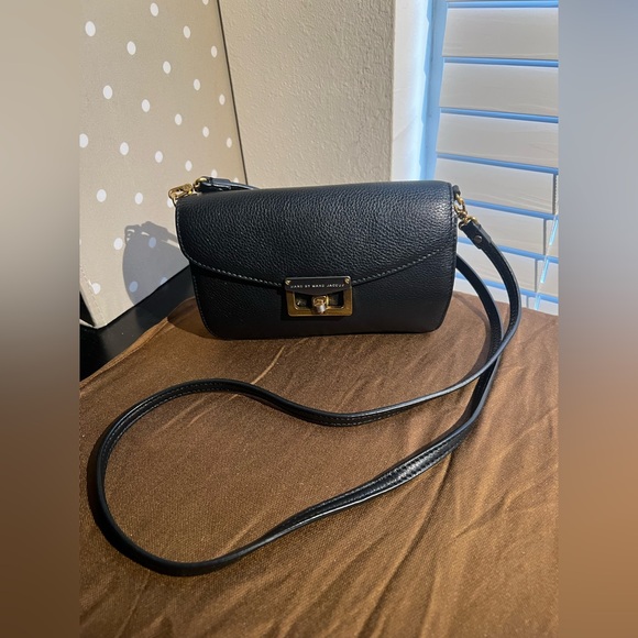 Marc By Marc Jacobs Handbags - Marc By Marc Jacobs Crossbody - Black Leather, Excellent Condition